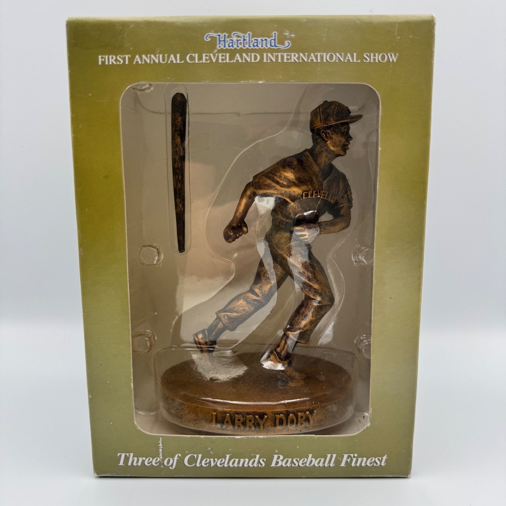 Larry Doby Cleveland Indians Hartland 6" Statue First Annual International‎ Show